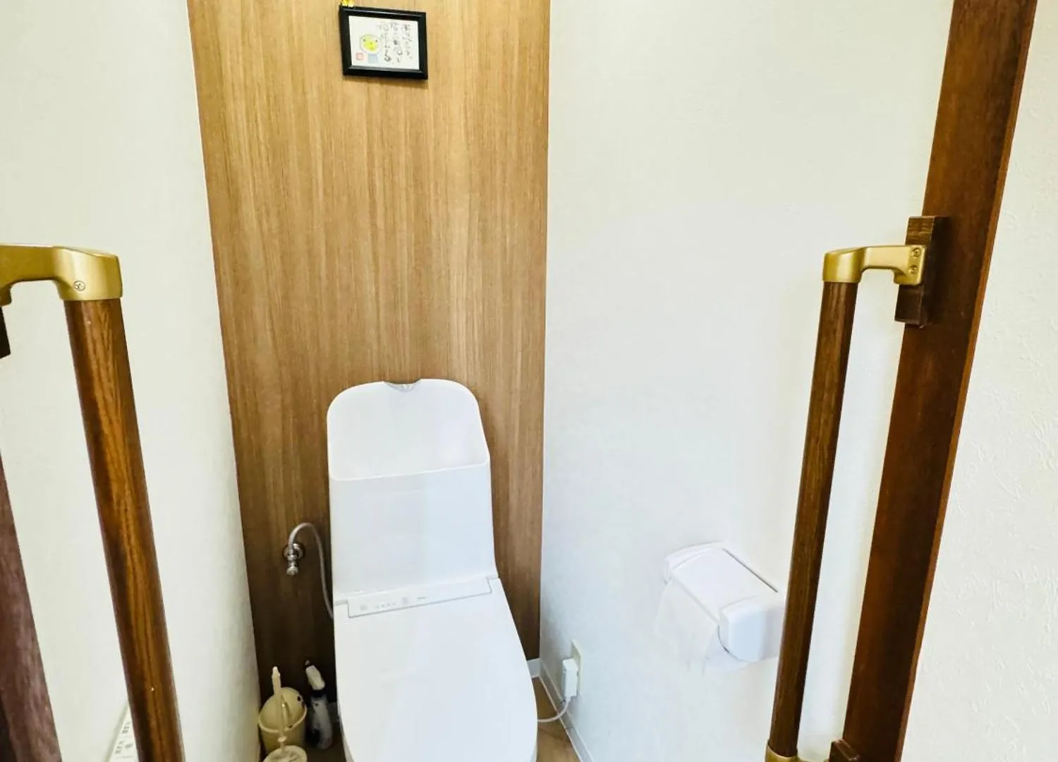 白桜 天下茶屋 難波南 3部屋 浴室2つもあり 貸切 静か Villa Osaka 0*,  Japan