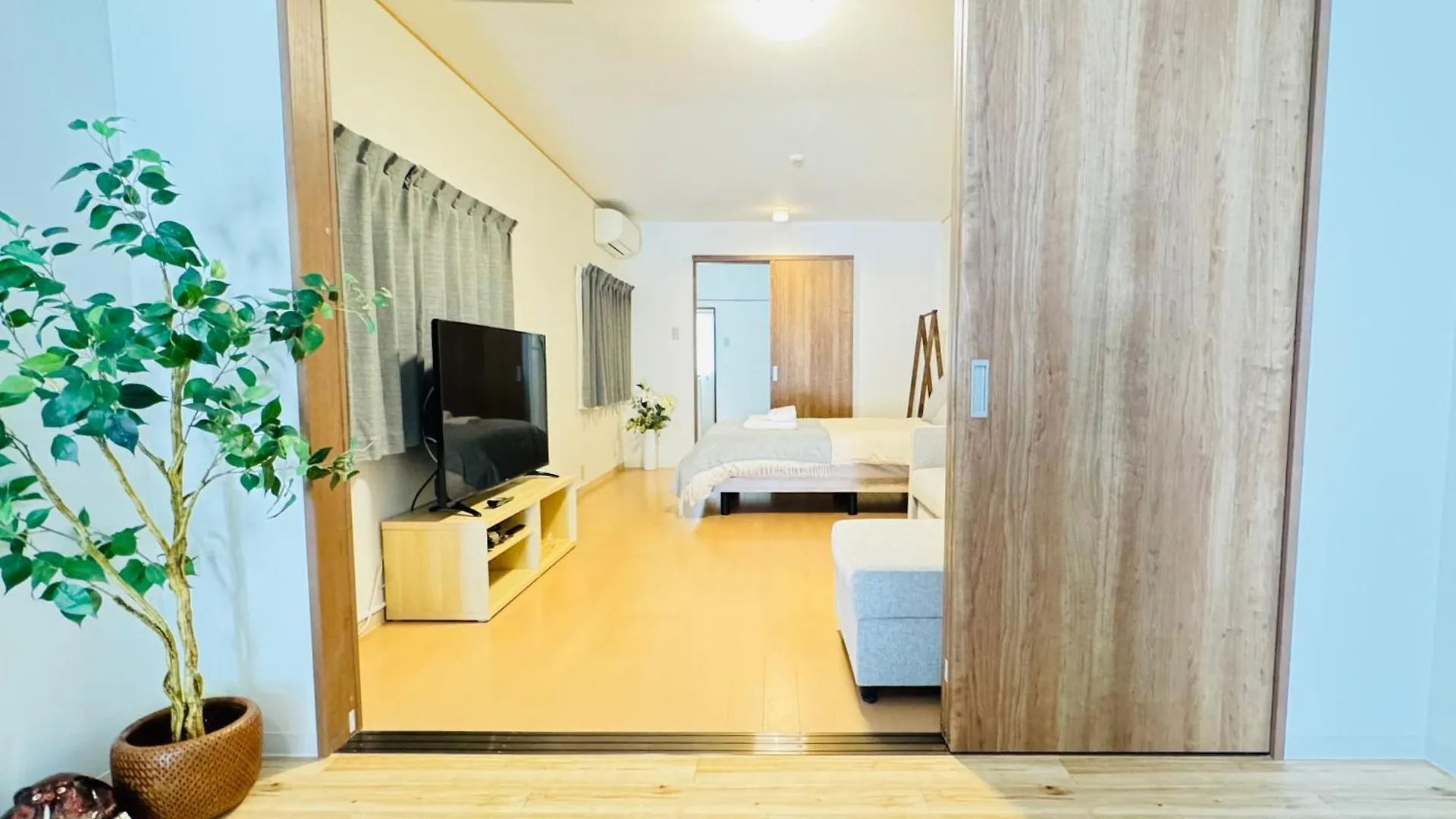 白桜 天下茶屋 難波南 3部屋 浴室2つもあり 貸切 静か Villa Osaka 0*,